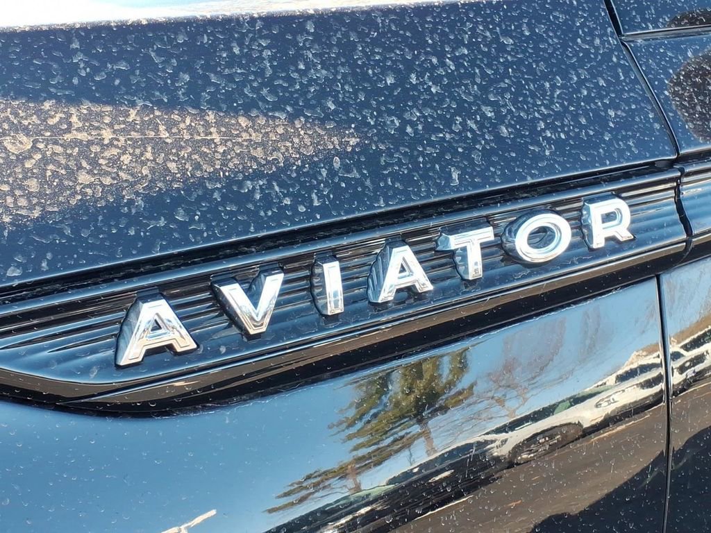 Used 2023 Lincoln Aviator Reserve w/ Equipment Group 201A image 33