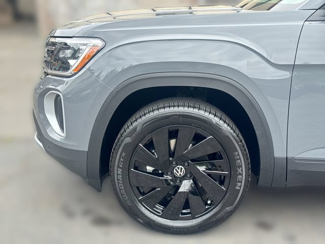 New 2026 Volkswagen Atlas SE FWD image 19