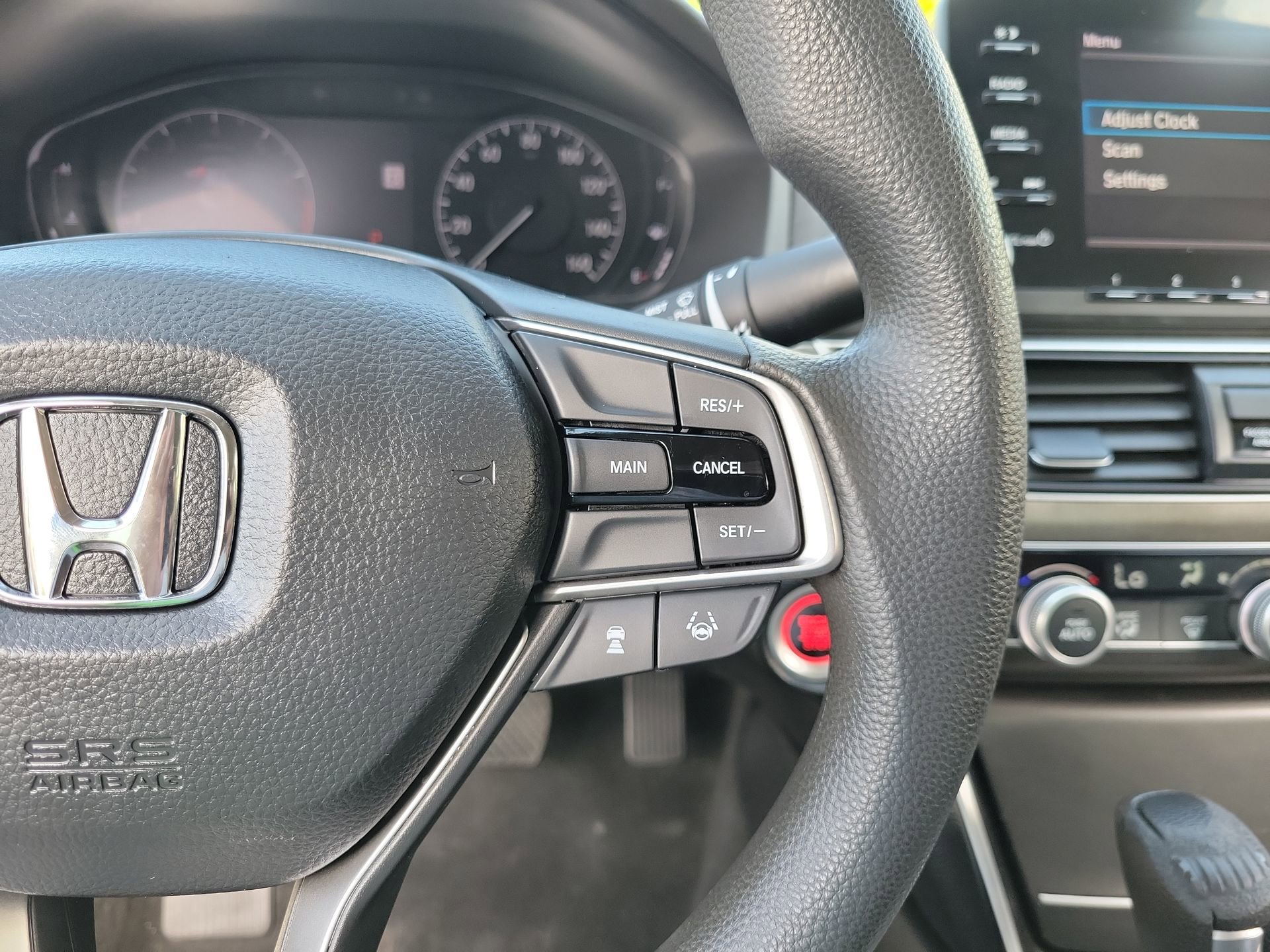 Used 2019 Honda Accord LX image 29