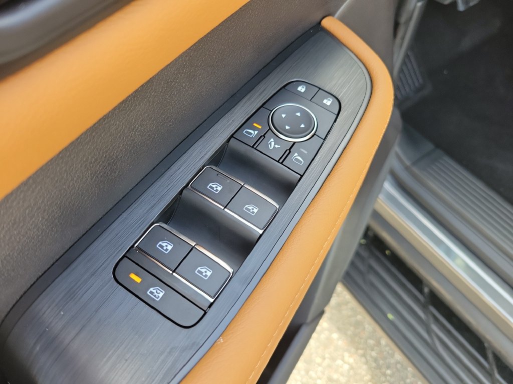 New 2026 Nissan Armada SL RWD image 15