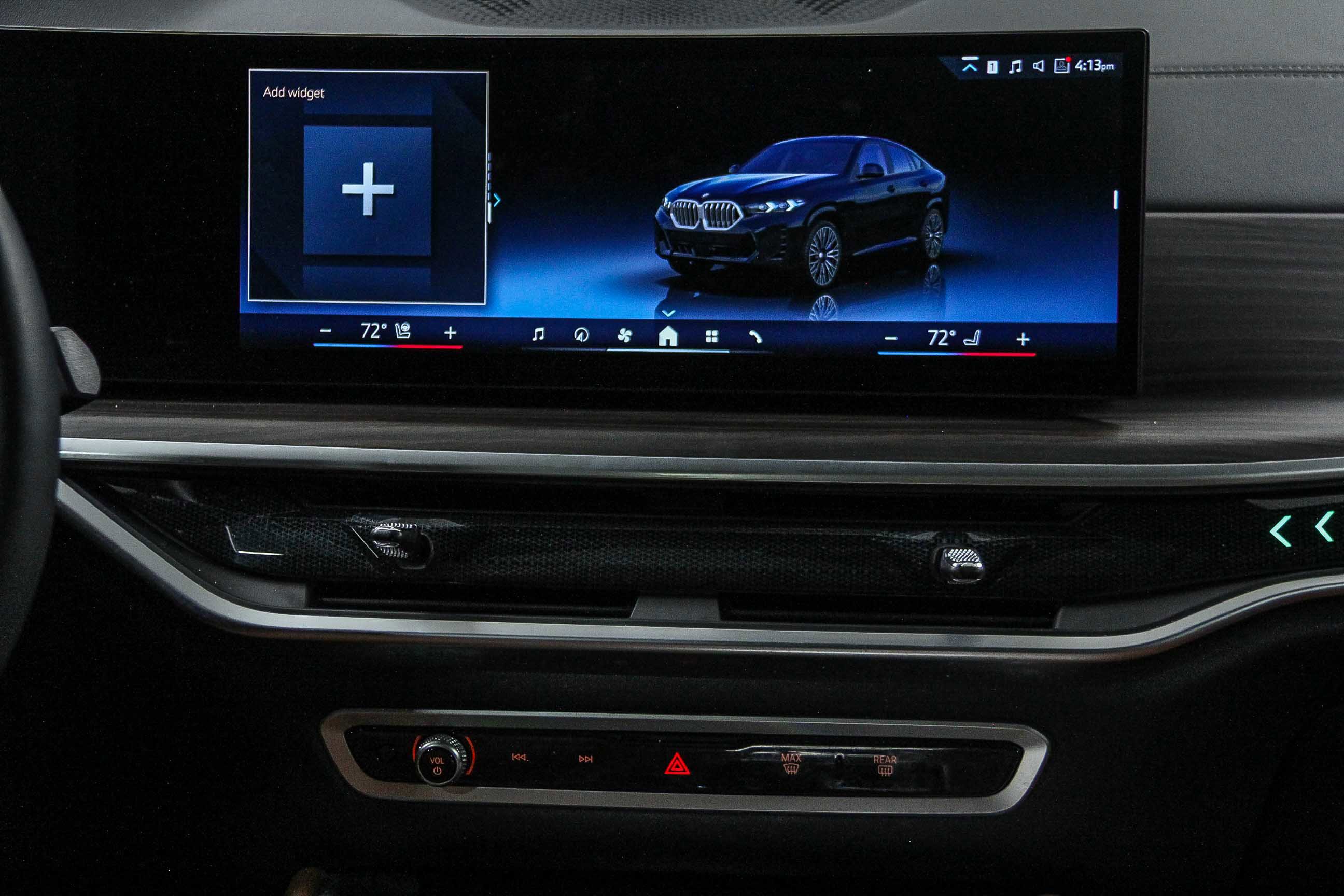 Used 2024 BMW X6 xDrive40i w/ Executive Package image 15