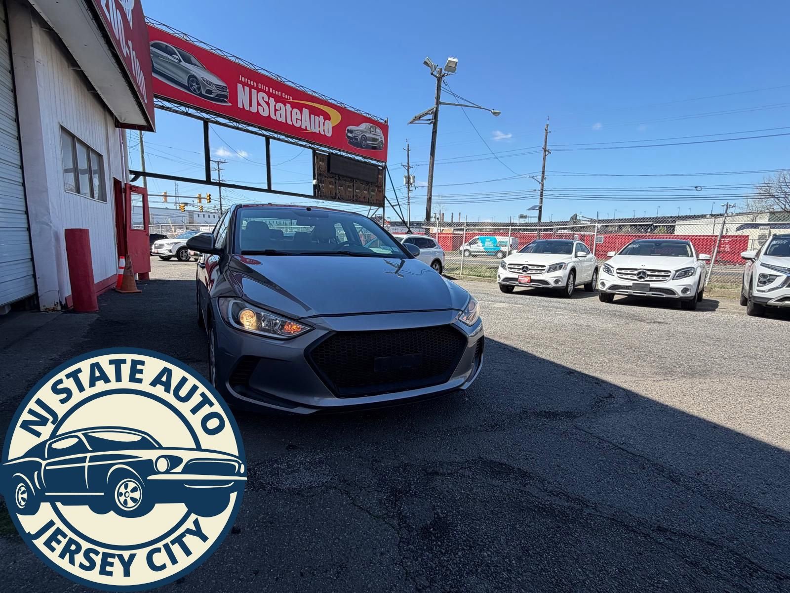 Used 2018 Hyundai Elantra SE FWD image 6