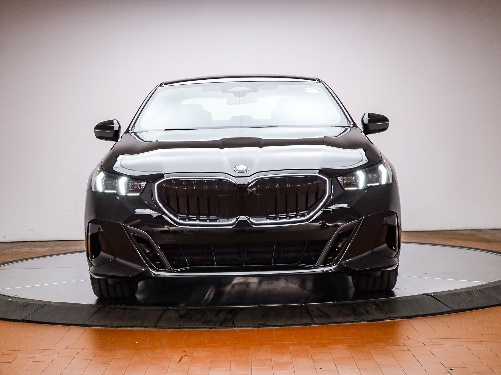 New 2026 BMW 530i w/ M Sport Package image 2