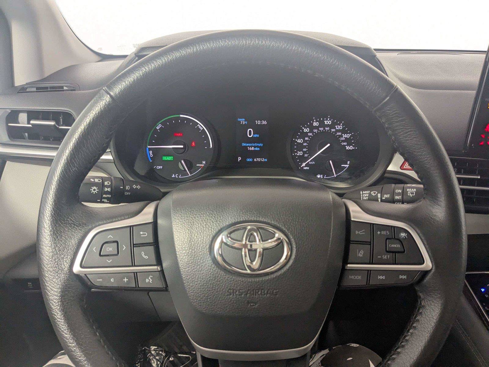 Certified 2024 Toyota Sienna XLE FWD image 18
