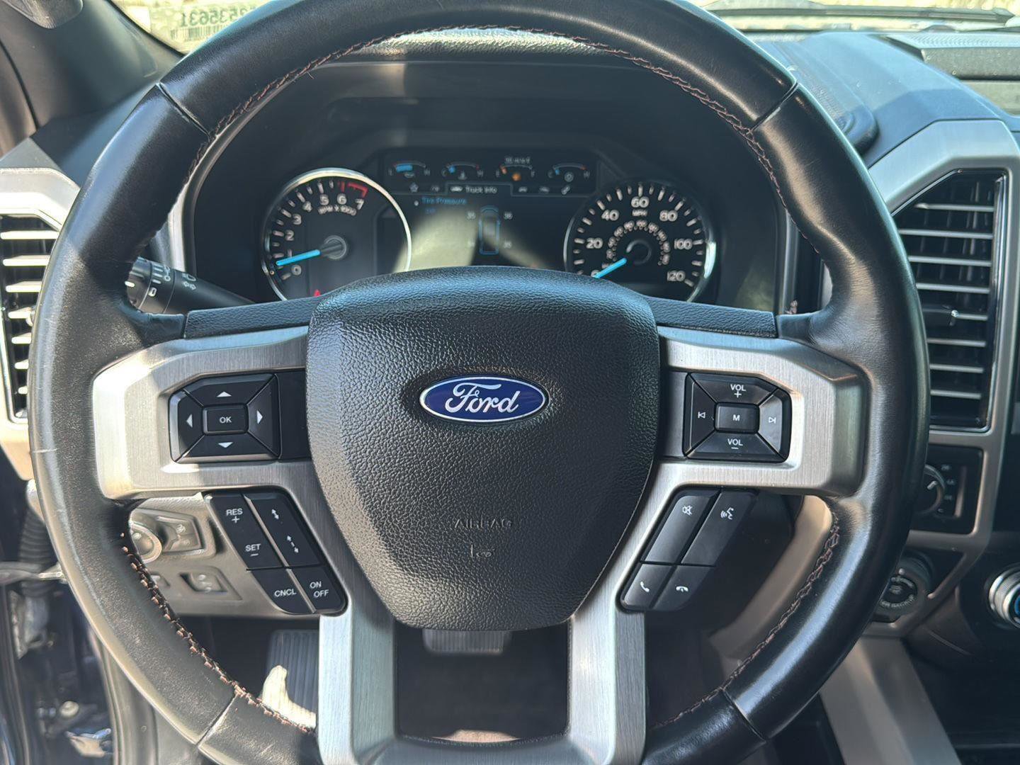 Certified 2020 Ford F150 Platinum w/ Equipment Group 701A Luxury AWD/4WD image 15