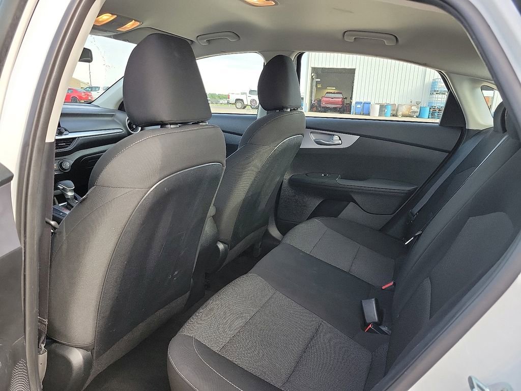 Used 2024 Kia Forte LXS image 9