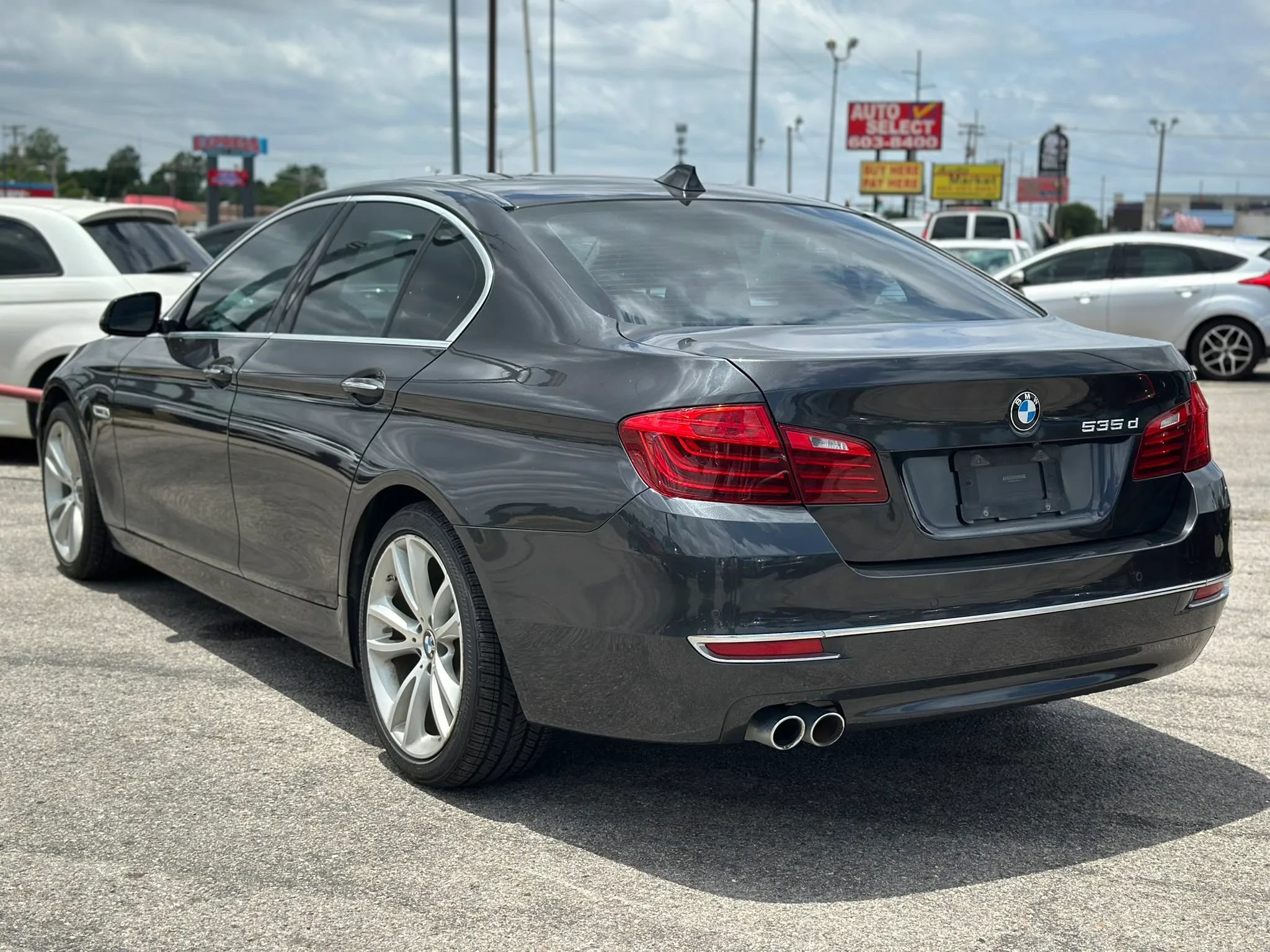 Used 2014 BMW 535d Sedan RWD image 8