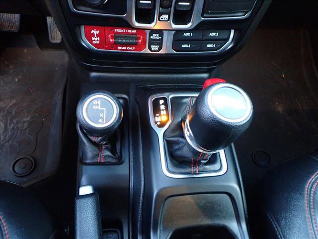 Used 2022 Jeep Wrangler Unlimited Rubicon w/ Xtreme Recon 35" Tire Package image 21