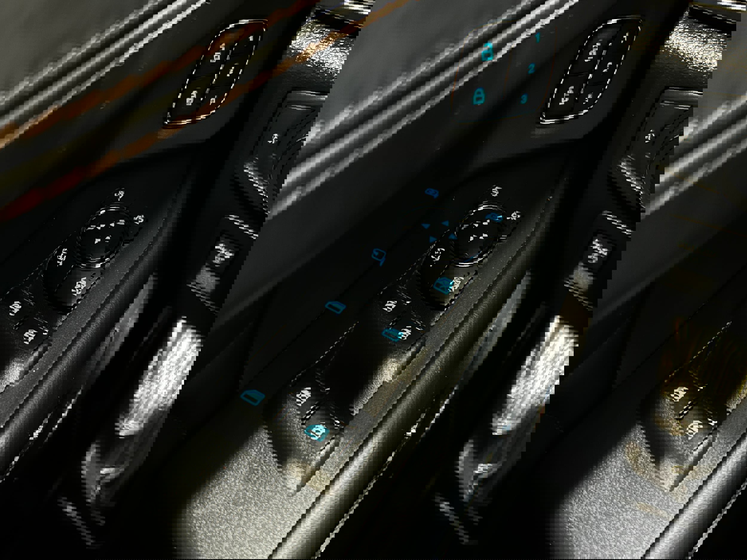 Used 2021 Ford Expedition Platinum image 26