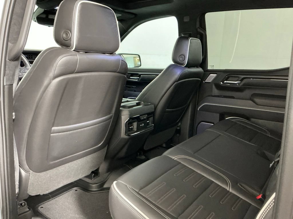 Used 2023 GMC Sierra 1500 AT4X AWD/4WD image 26