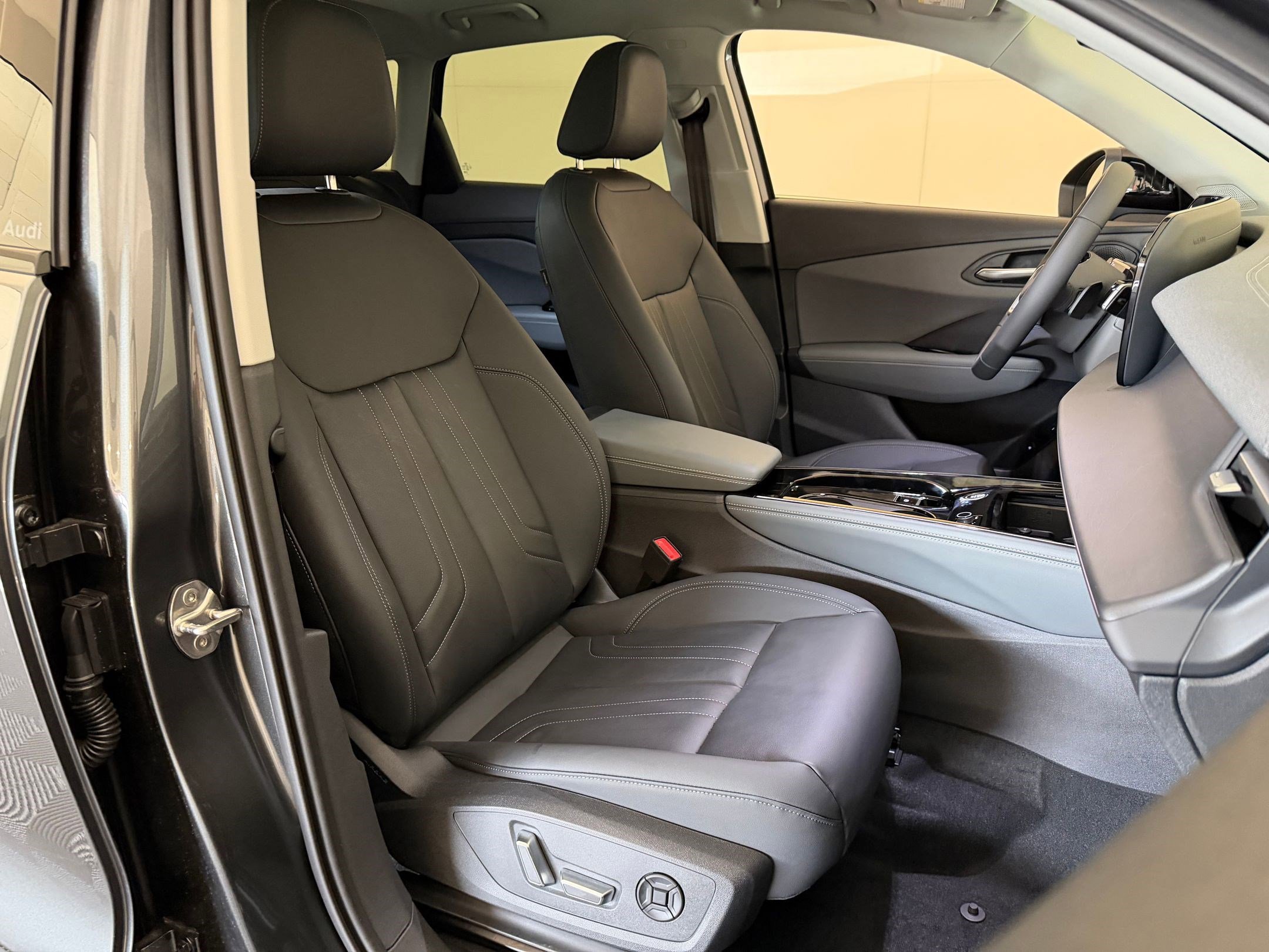 New 2026 Audi Q3 quattro 2.0T image 32