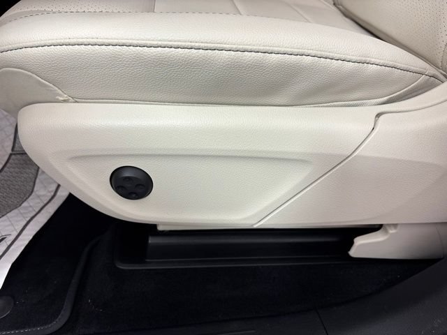 Used 2022 Mercedes-Benz GLE 350 4MATIC image 23