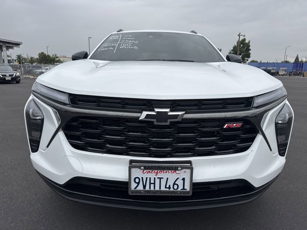 Certified 2025 Chevrolet Trax RS w/ Sunroof Package FWD image 7