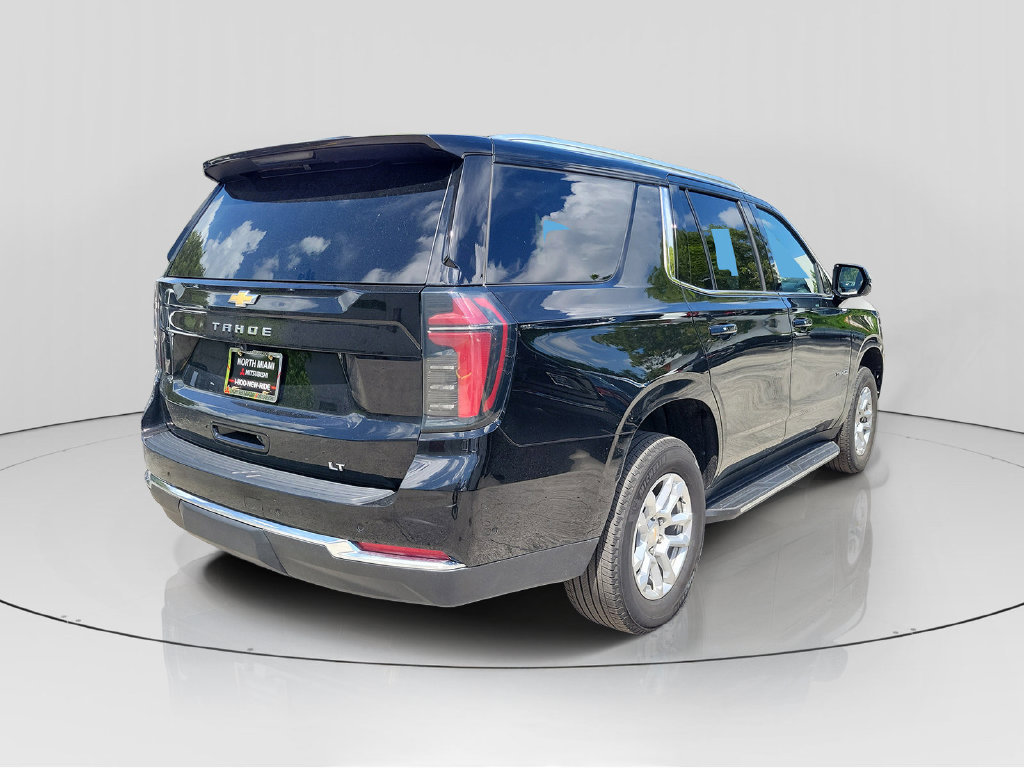 Used 2025 Chevrolet Tahoe LT RWD image 7