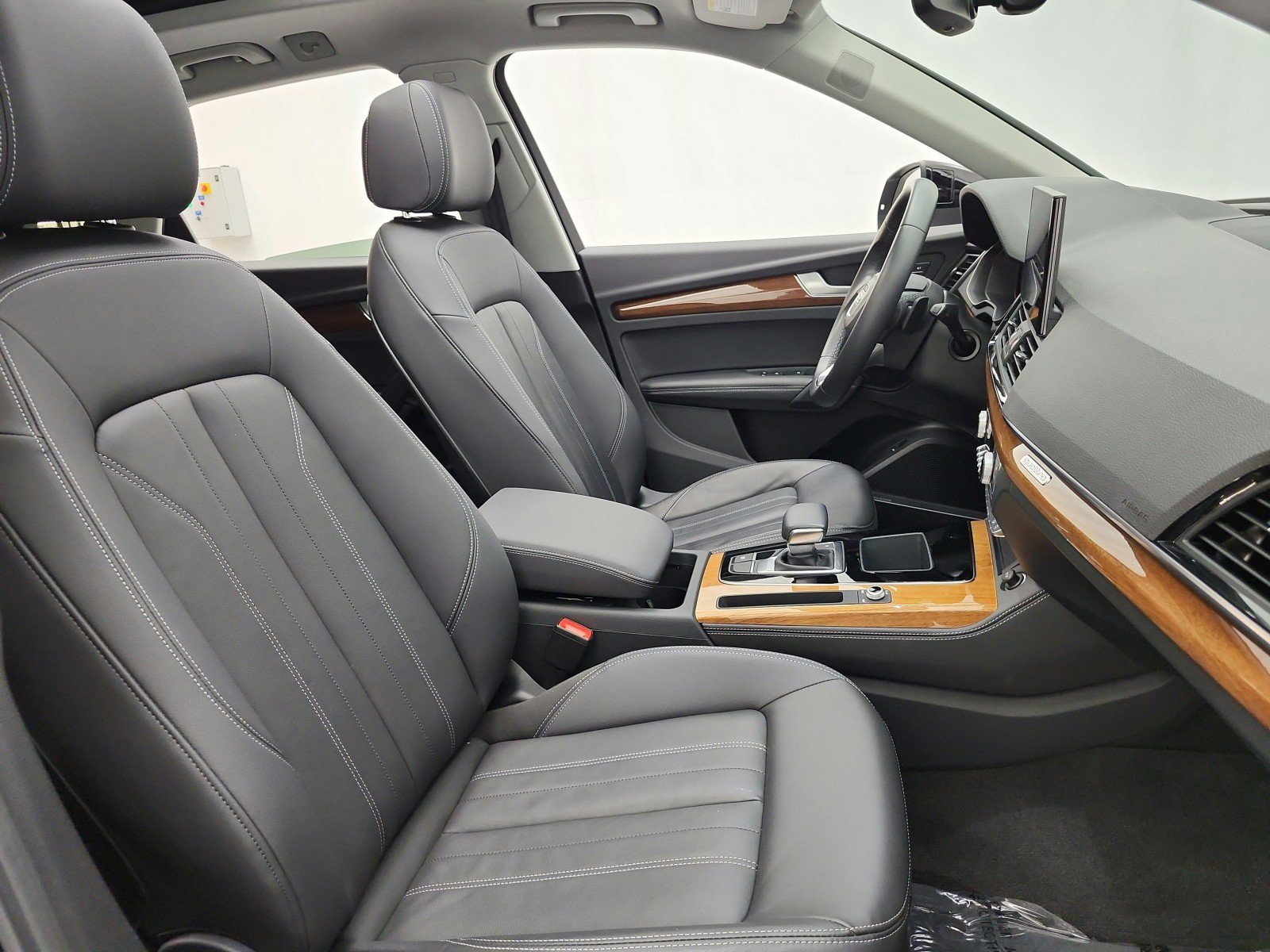Used 2022 Audi Q5 2.0T Premium Plus AWD/4WD image 19