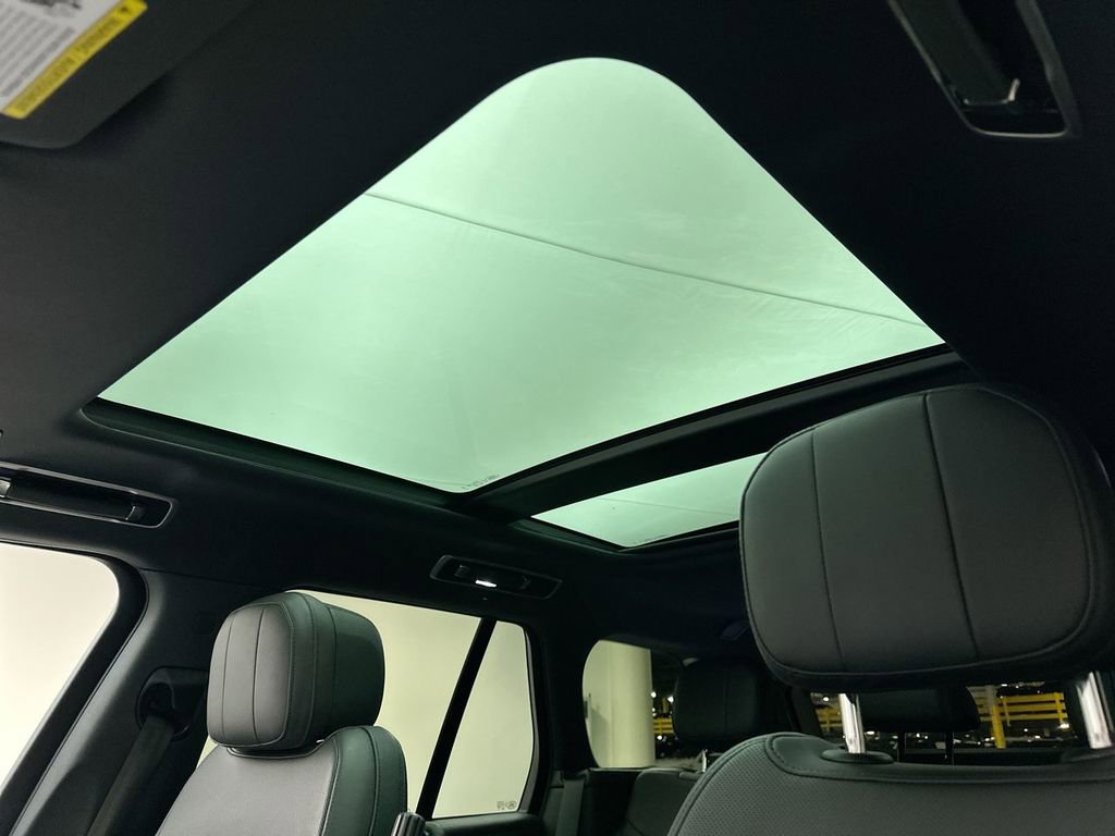 Certified 2023 Land Rover Range Rover SE AWD/4WD image 23
