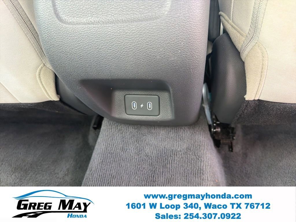Used 2025 Hyundai Sonata SEL FWD image 27