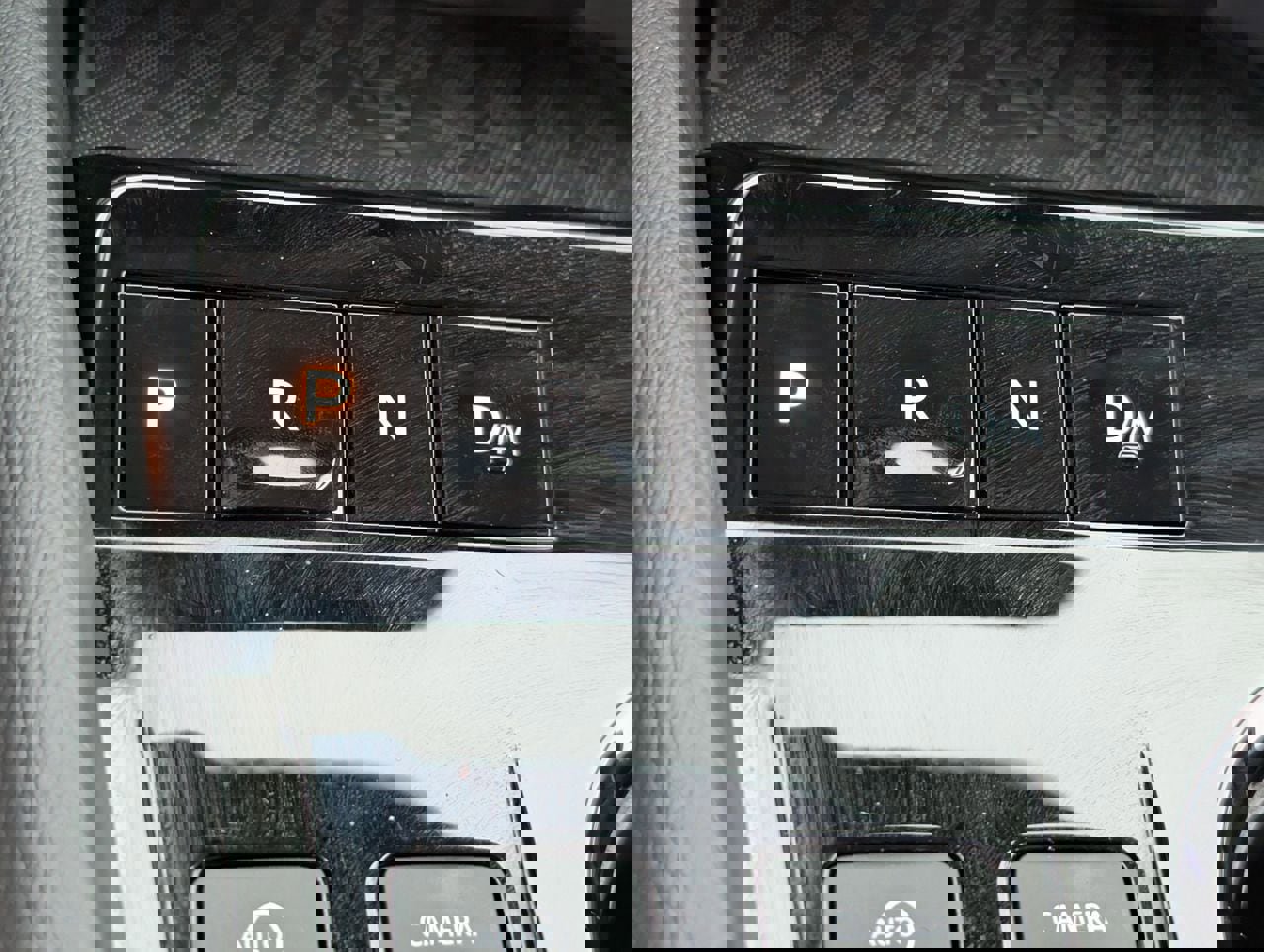 Used 2025 Nissan Murano SL image 19