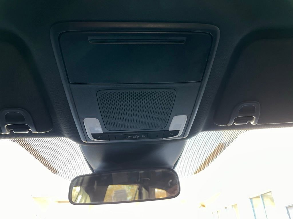 Certified 2025 Honda Pilot Sport image 16