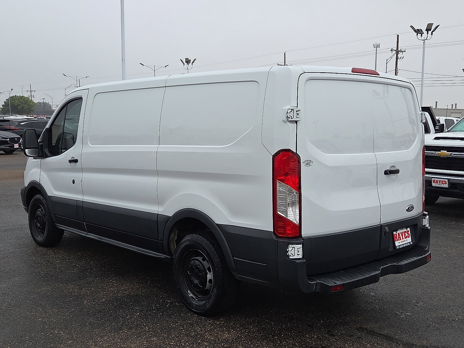 Used 2018 Ford Transit 150 130 Low Roof RWD image 3