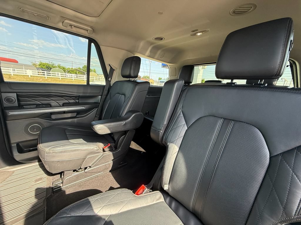Used 2019 Ford Expedition Platinum AWD/4WD image 20