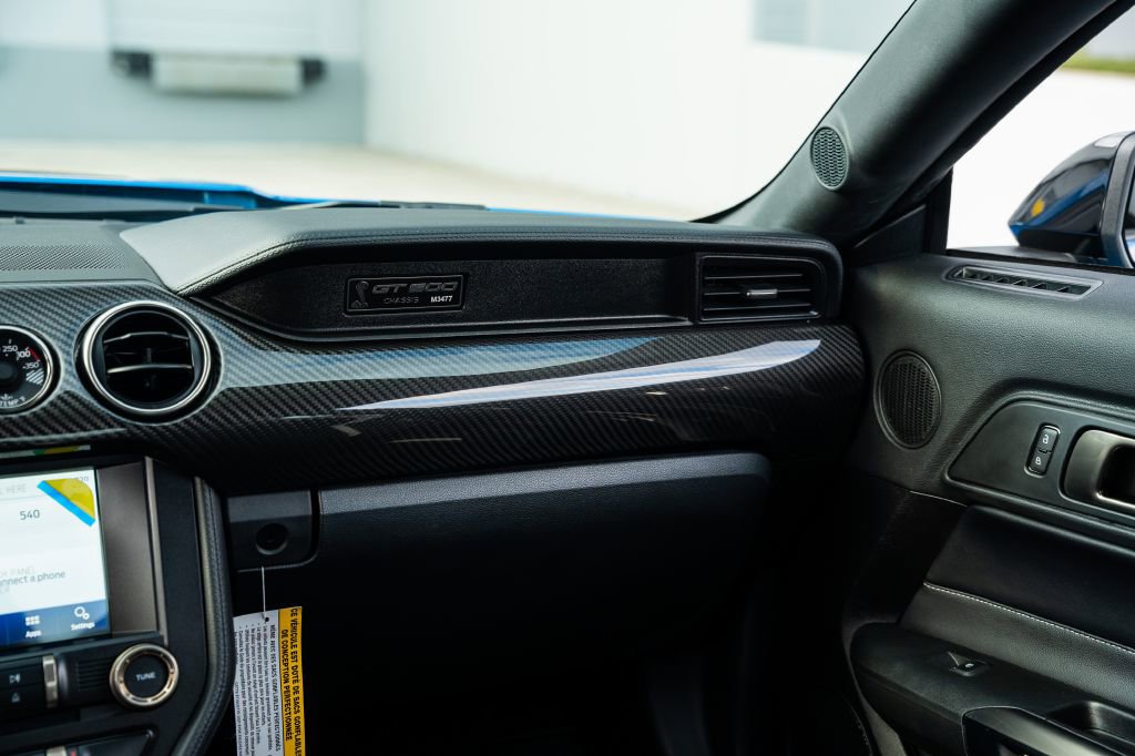 Used 2021 Ford Mustang Shelby GT500 w/ Carbon Fiber Track Pack image 35