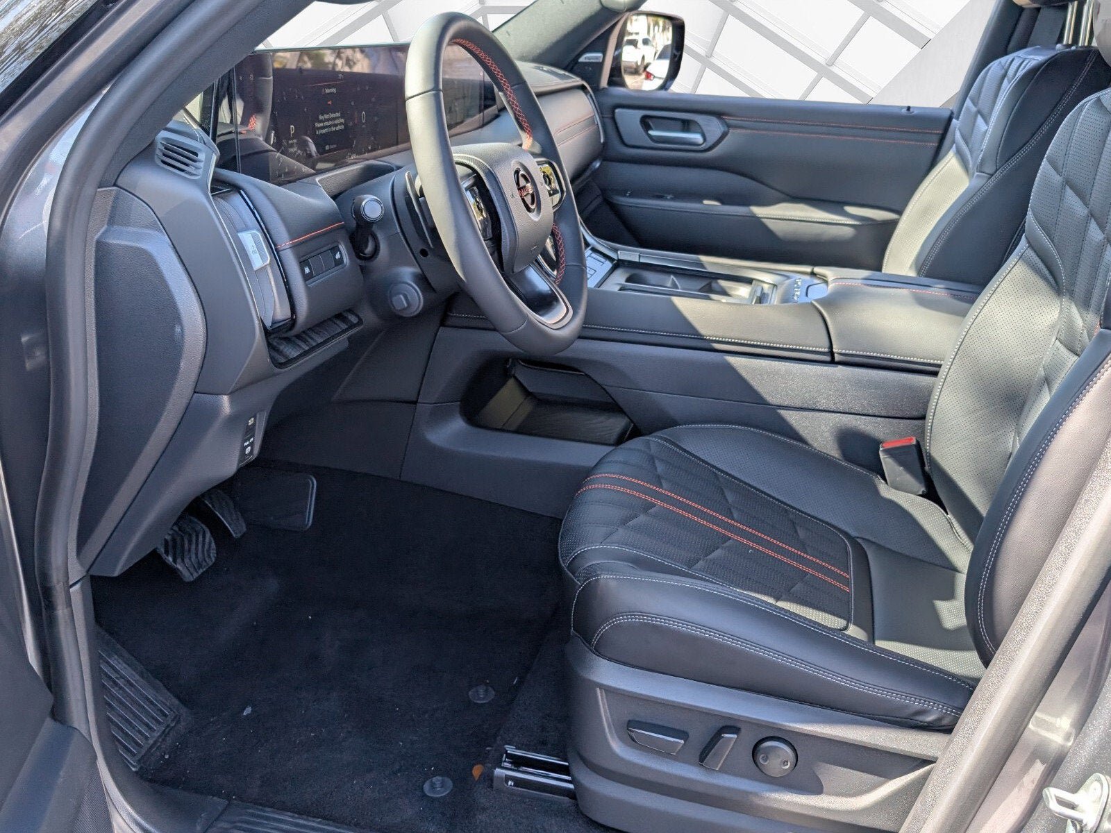 New 2026 Nissan Armada PRO-4X w/ Captain's Chari Seat Package AWD/4WD image 5