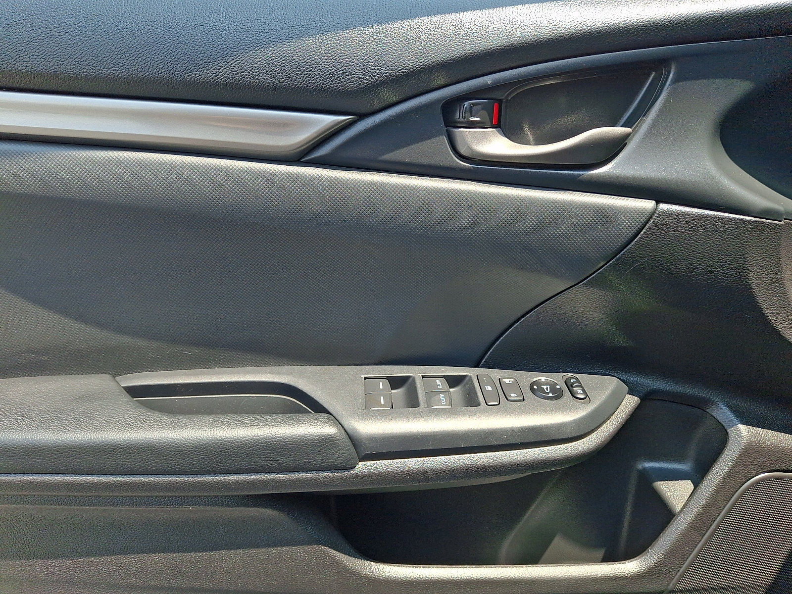 Used 2021 Honda Civic Sport image 11