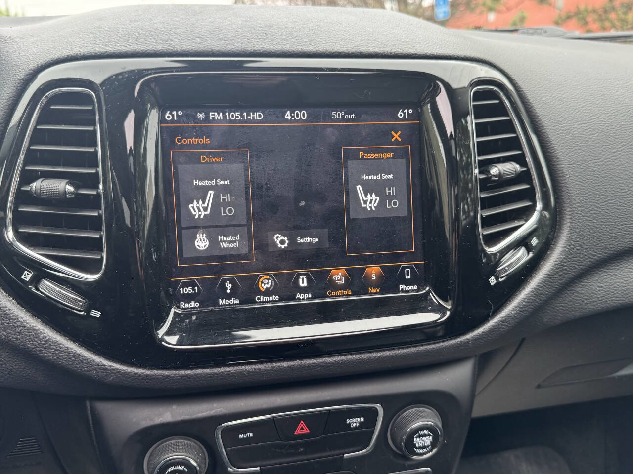 Used 2019 Jeep Compass Limited AWD/4WD image 15
