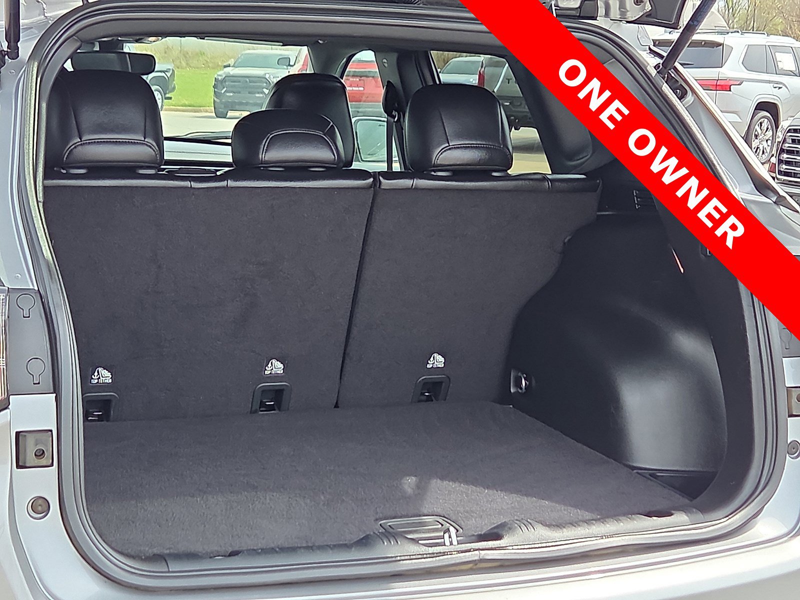 Used 2024 Jeep Compass Latitude AWD/4WD image 9