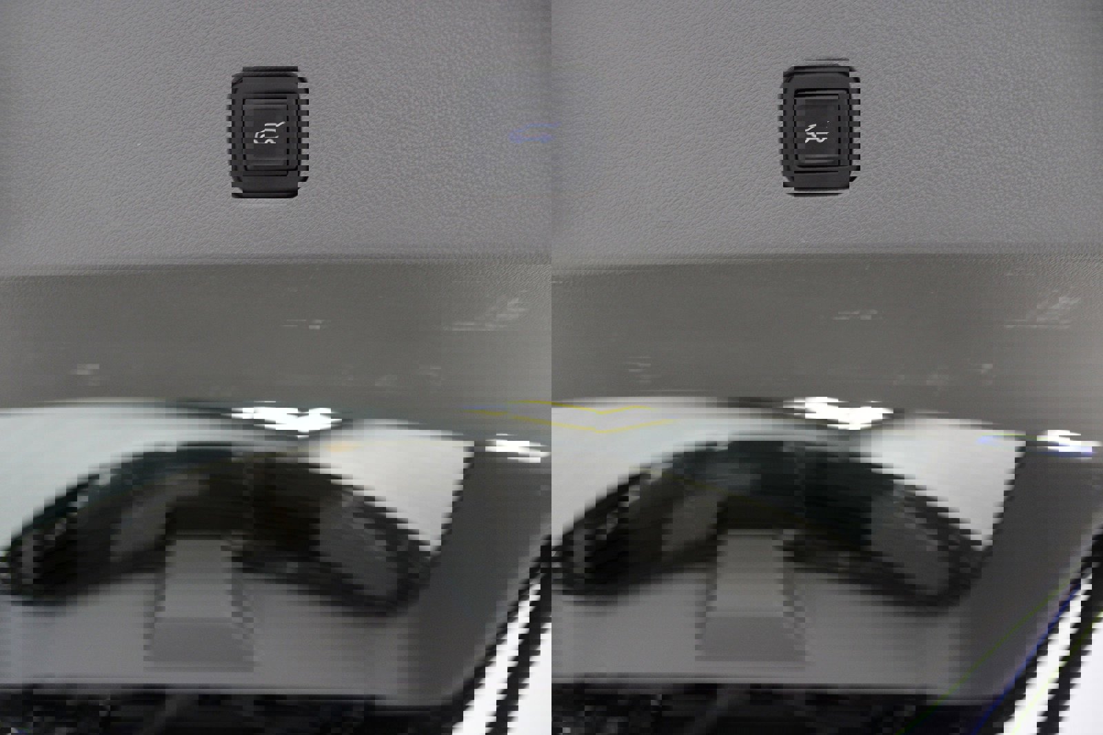 Certified 2024 Cadillac XT6 Premium Luxury w/ LPO, Floor Liner Package image 12