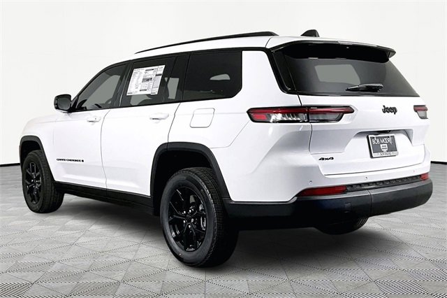 New 2025 Jeep Grand Cherokee L Altitude image 4