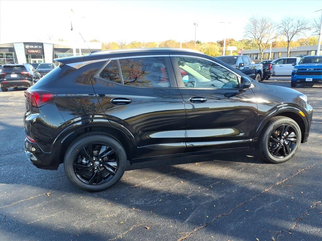 Used 2025 Buick Encore GX Sport Touring w/ Comfort Package image 8