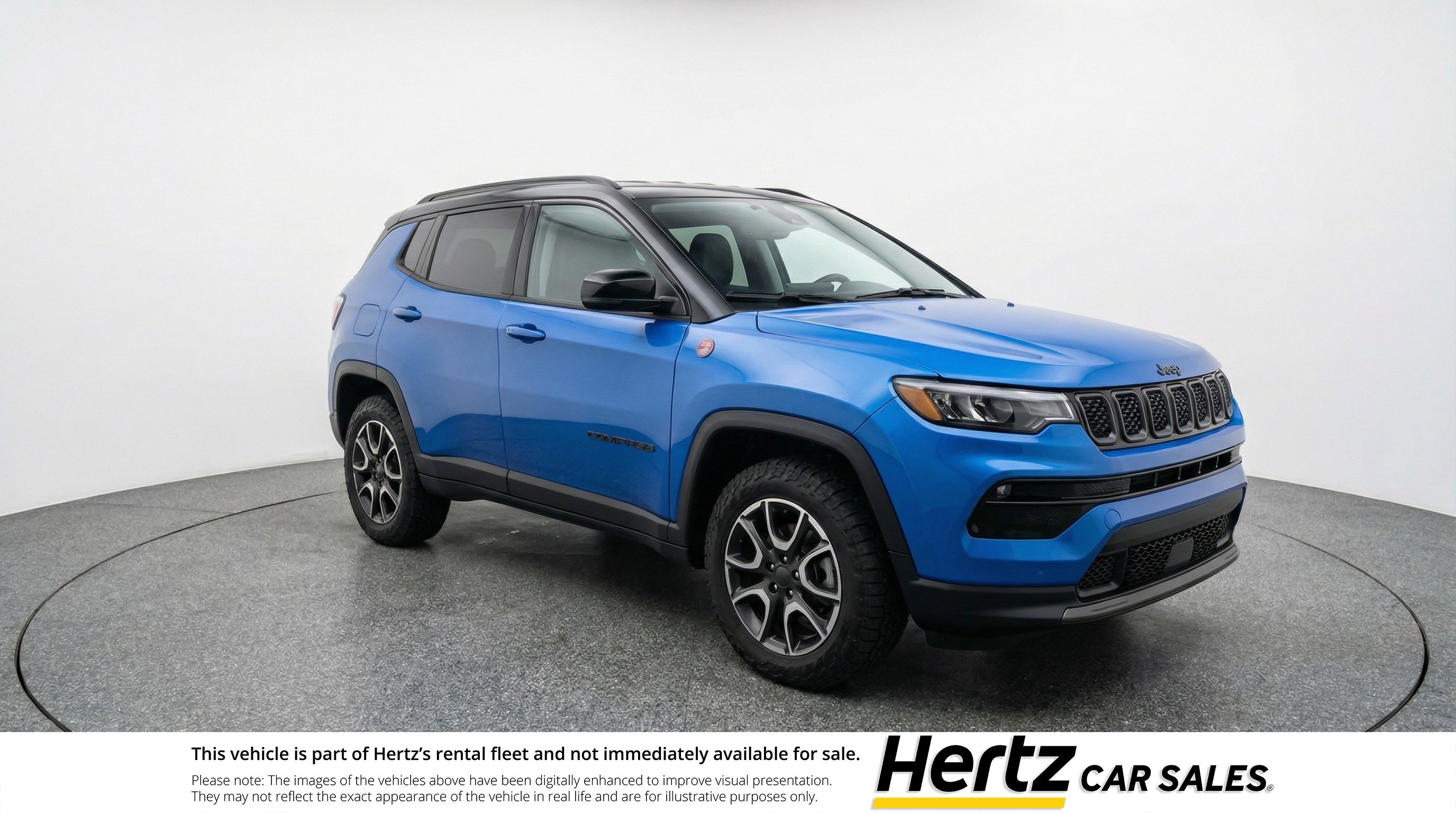 Used 2025 Jeep Compass Trailhawk video 1