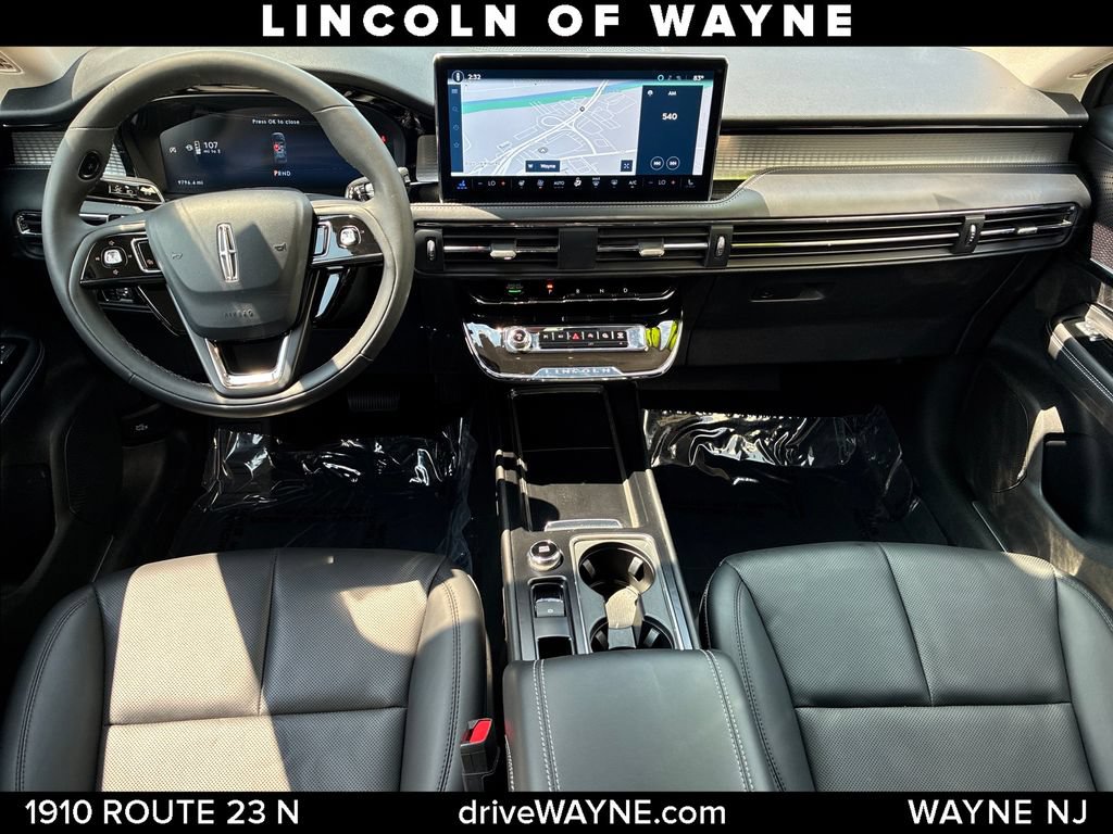 Certified 2024 Lincoln Corsair AWD w/ Equipment Group 101A image 23