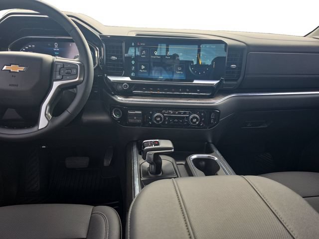 Used 2023 Chevrolet Silverado 1500 LTZ w/ LTZ Premium Package AWD/4WD image 12
