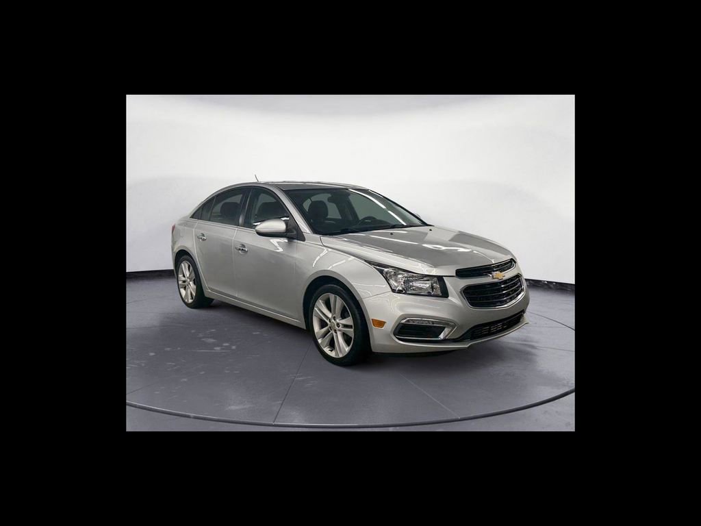 Used 2015 Chevrolet Cruze LTZ image 8