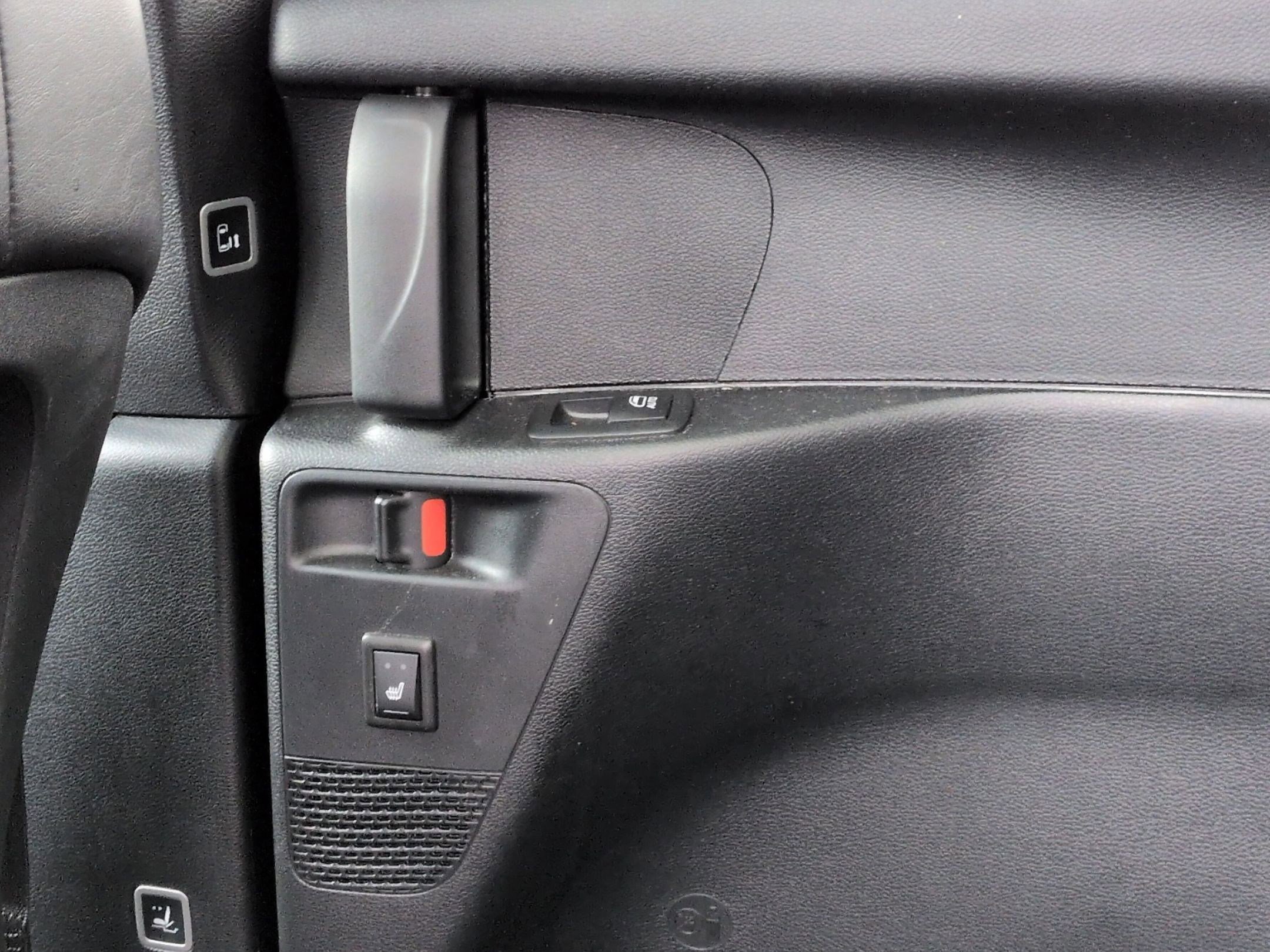 Used 2025 Chrysler Pacifica Limited FWD image 19