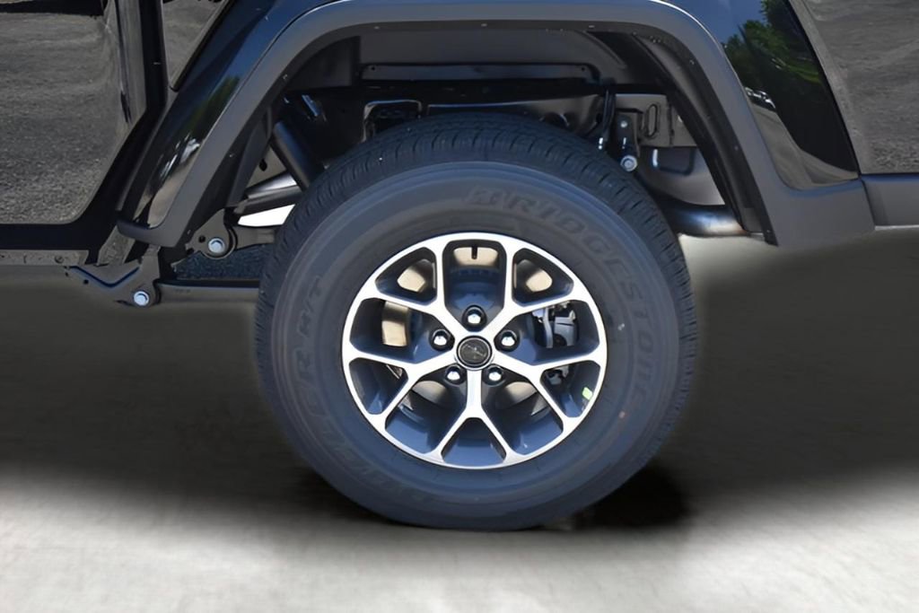 New 2025 Jeep Gladiator Sport image 9