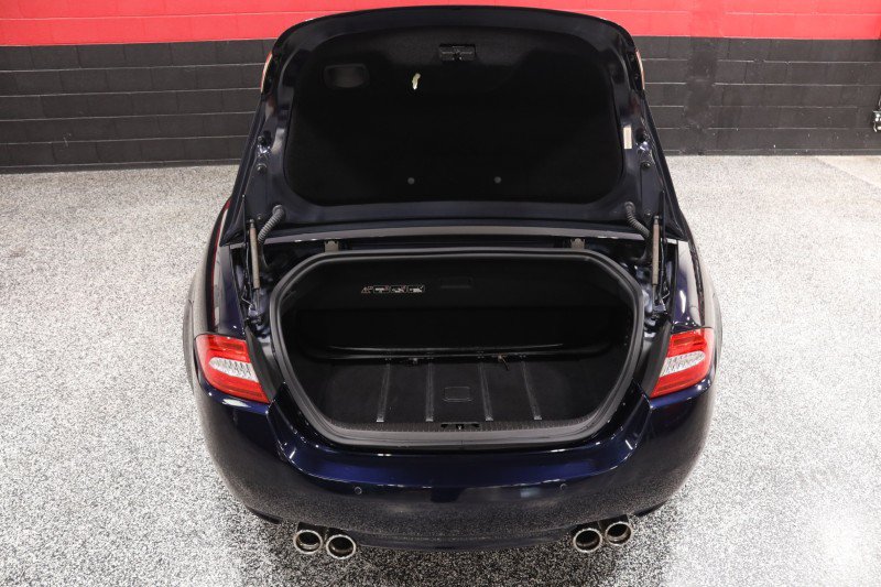 Used 2012 Jaguar XKR R RWD image 31
