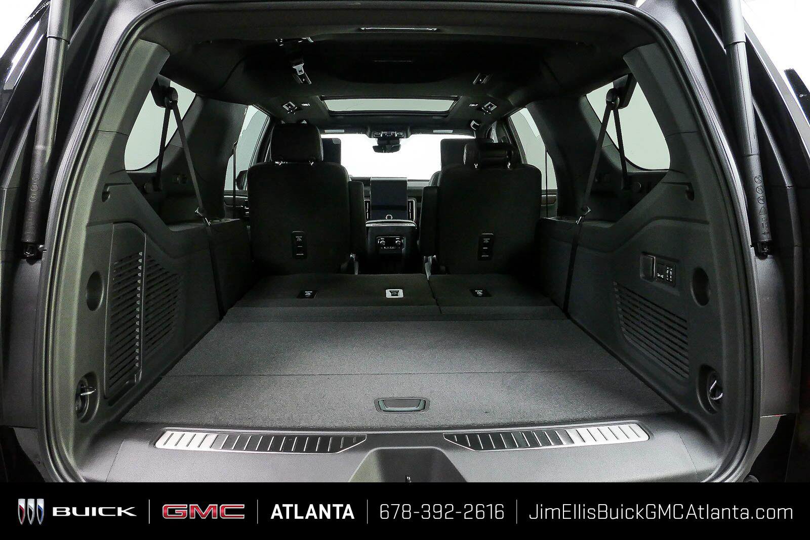New 2026 GMC Yukon XL Denali w/ Denali Reserve Package AWD/4WD image 33