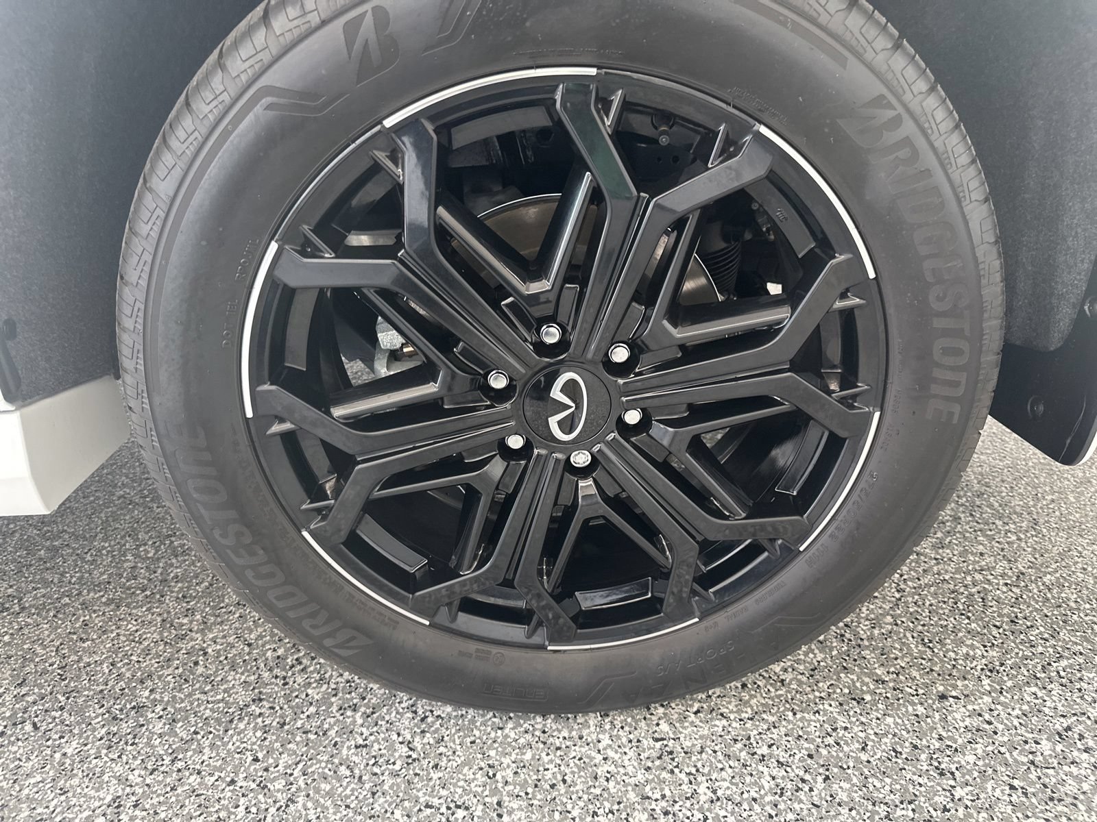 New 2026 INFINITI QX80 4WD image 21