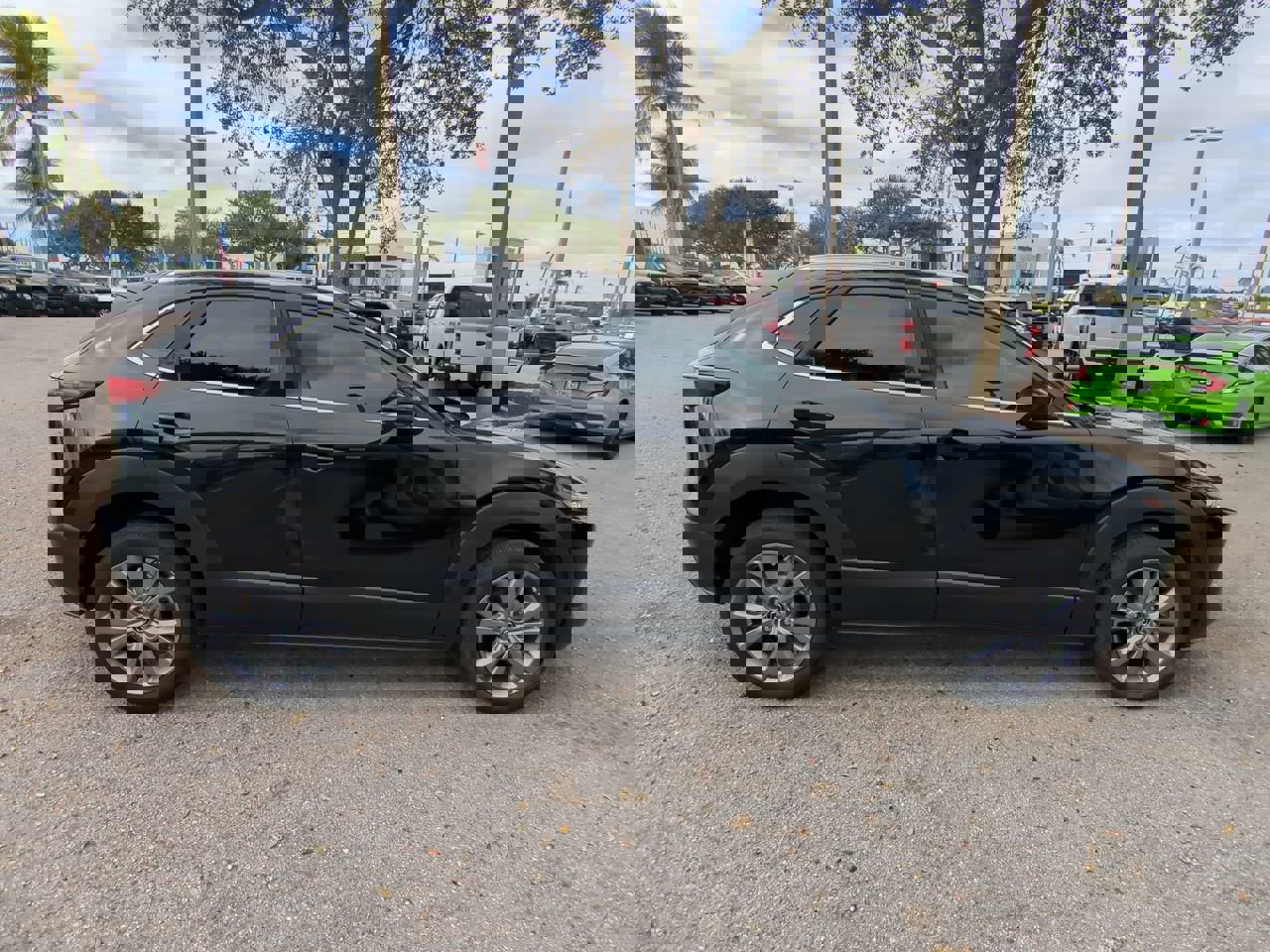 Certified 2022 MAZDA CX-30 AWD 2.5 S w/ Premium Package image 4