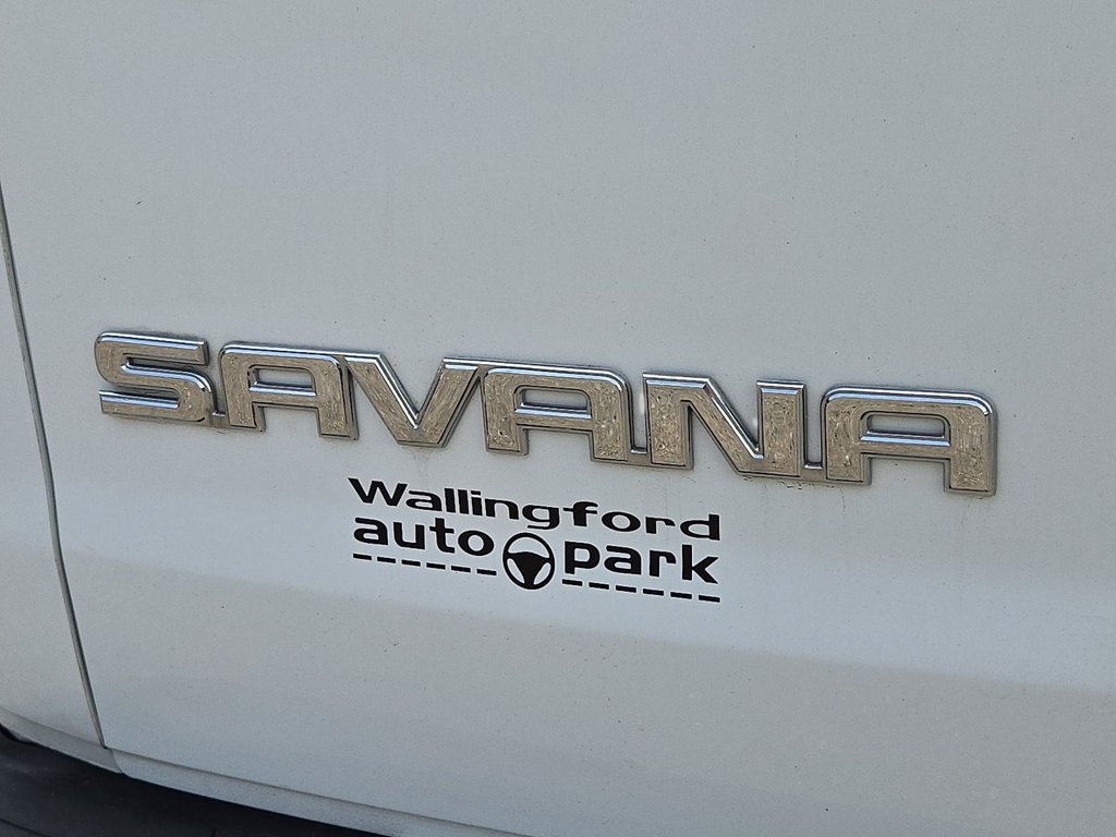 Used 2017 GMC Savana 2500 RWD image 30