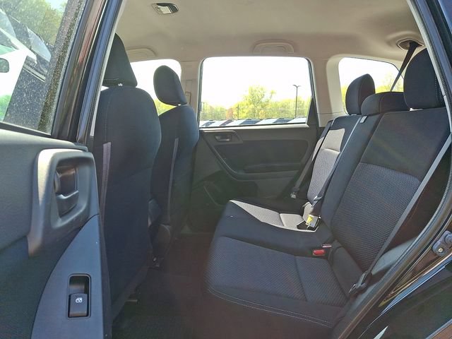 Used 2015 Subaru Forester 2.5i w/ Alloy Wheel Package AWD/4WD image 11