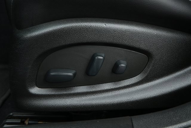 Used 2018 Cadillac CTS Luxury image 26