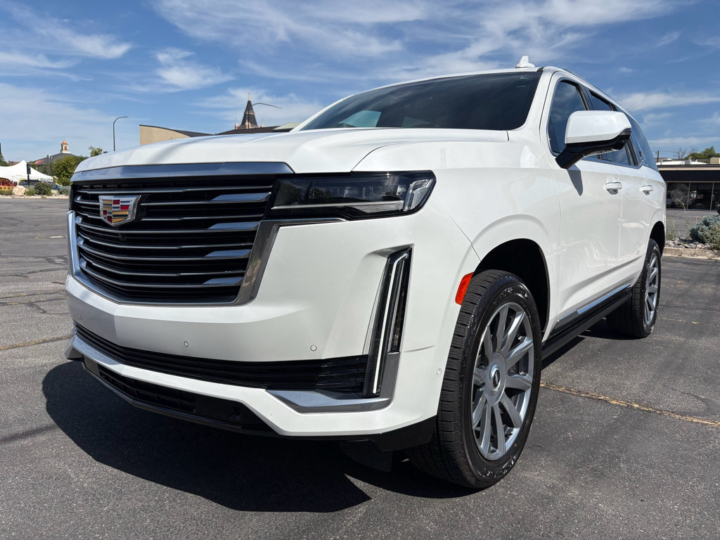 Used 2021 Cadillac Escalade Premium Luxury Platinum AWD/4WD image 13