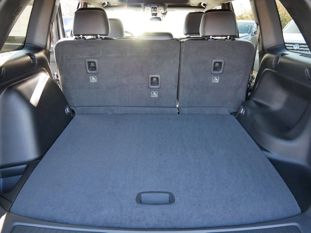 New 2025 Jeep Grand Cherokee Laredo image 12