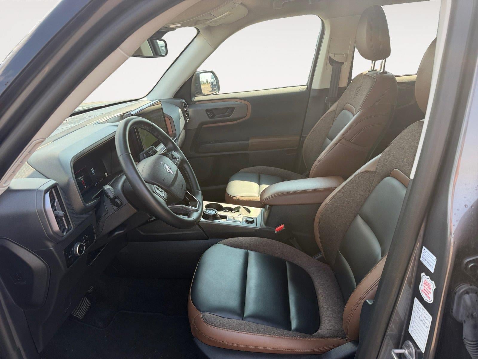 Used 2025 Ford Bronco Sport Outer Banks w/ Outer Banks Tech Package+ AWD/4WD image 9