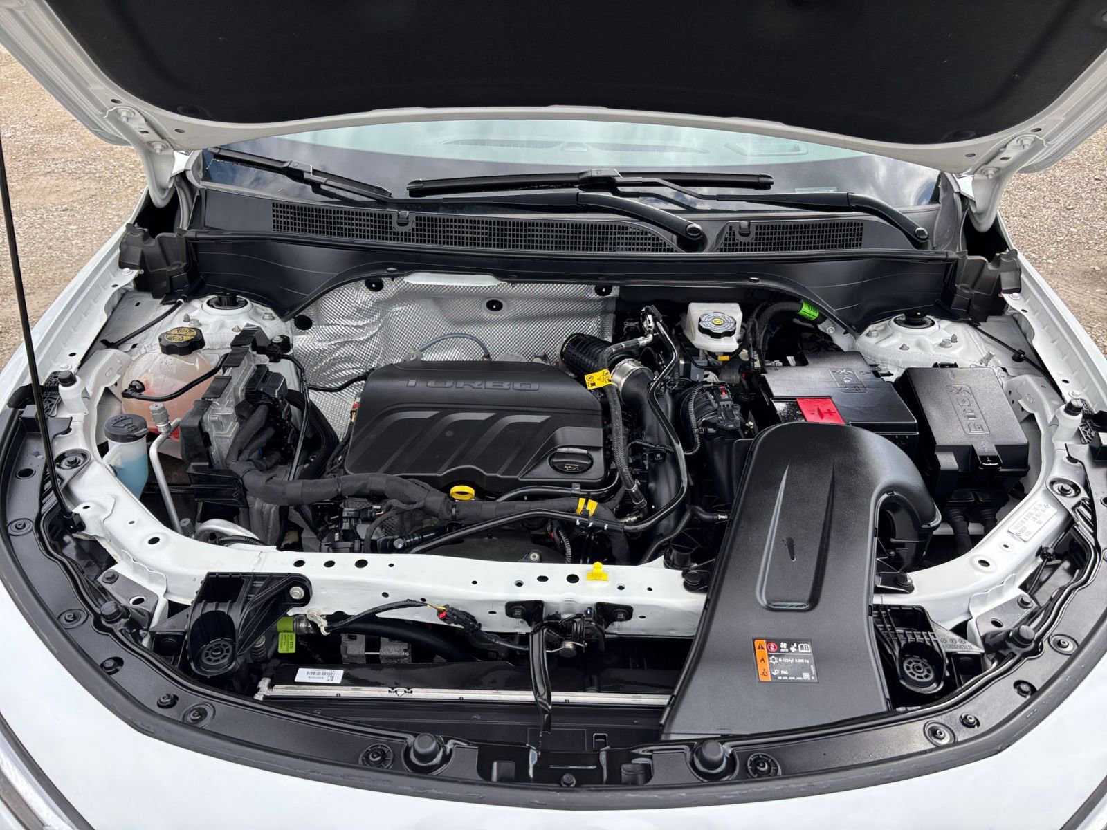 Used 2025 Buick Envista Sport Touring FWD image 32